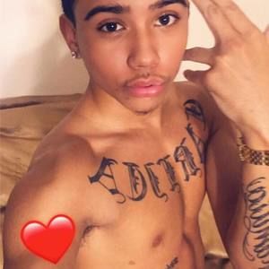 Meet your Posher, Dorian